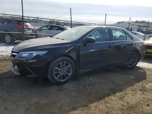 4T1BF1FK5HU274056 2017 TOYOTA CAMRY - Image 1