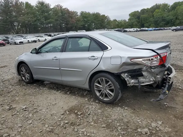 4T1BF1FK5HU277684 2017 TOYOTA CAMRY - Image 2