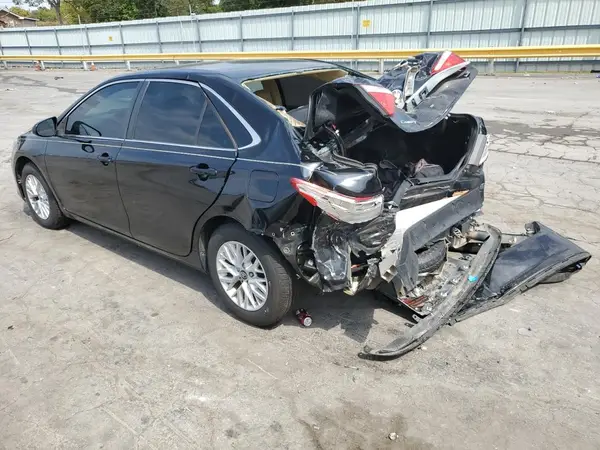 4T1BF1FK5HU278446 2017 TOYOTA CAMRY - Image 2