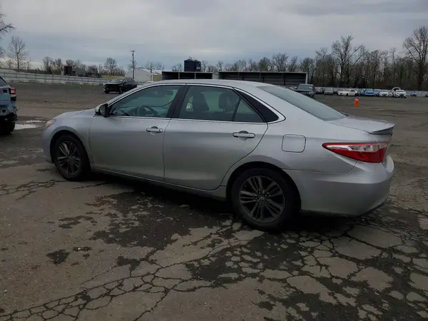 4T1BF1FK5HU287907 2017 TOYOTA CAMRY - Image 2
