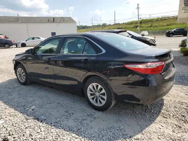 4T1BF1FK5HU297787 2017 TOYOTA CAMRY - Image 2