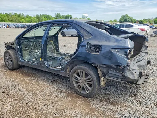4T1BF1FK5HU300011 2017 TOYOTA CAMRY - Image 2