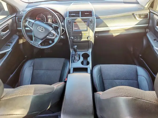 4T1BF1FK5HU303779 2017 TOYOTA CAMRY - Image 8