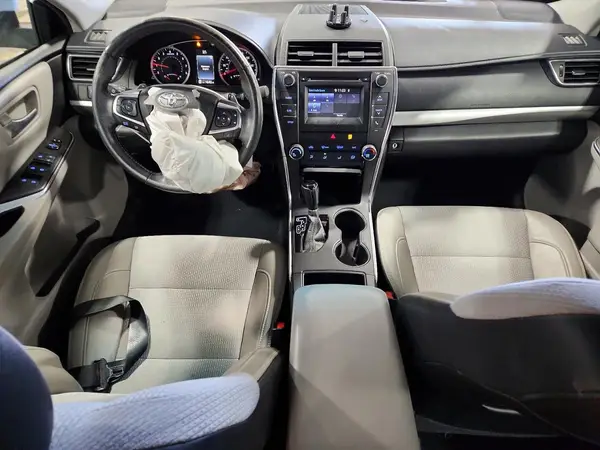4T1BF1FK5HU304169 2017 TOYOTA CAMRY - Image 8