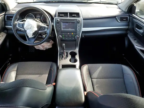 4T1BF1FK5HU305208 2017 TOYOTA CAMRY - Image 8