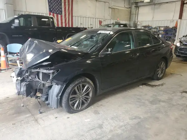 4T1BF1FK5HU310876 2017 TOYOTA CAMRY - Image 1