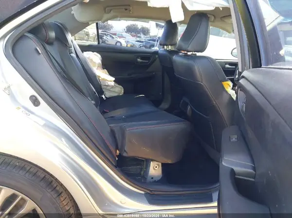4T1BF1FK5HU313180 2017 TOYOTA CAMRY - Image 8