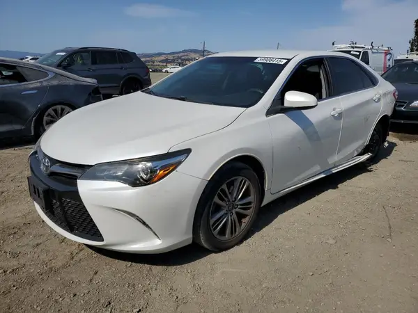 4T1BF1FK5HU314250 2017 TOYOTA CAMRY - Image 1