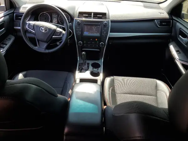 4T1BF1FK5HU314250 2017 TOYOTA CAMRY - Image 8