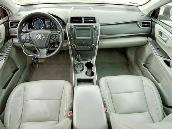 4T1BF1FK5HU322008 2017 TOYOTA CAMRY - Image 8