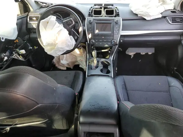 4T1BF1FK5HU328942 2017 TOYOTA CAMRY - Image 8