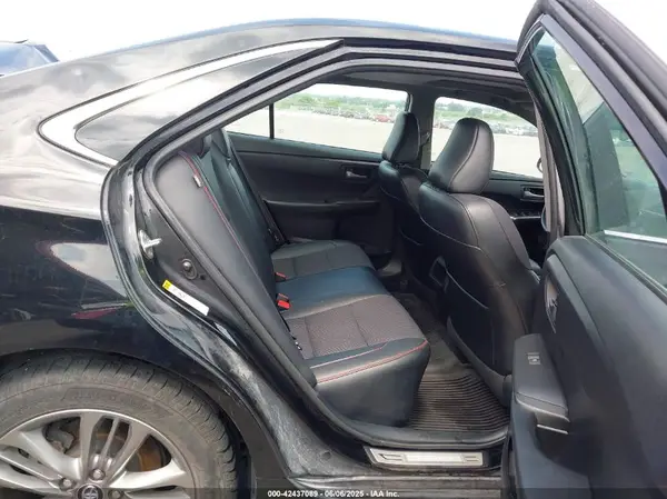4T1BF1FK5HU329525 2017 TOYOTA CAMRY - Image 8