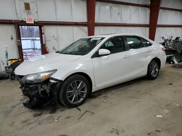 4T1BF1FK5HU332974 2017 TOYOTA CAMRY - Image 1