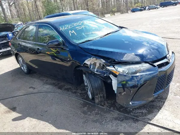 4T1BF1FK5HU336541 2017 TOYOTA CAMRY - Image 1