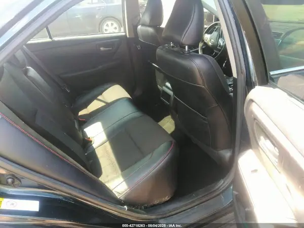 4T1BF1FK5HU338385 2017 TOYOTA CAMRY - Image 8