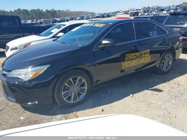 4T1BF1FK5HU340914 2017 TOYOTA CAMRY - Image 2