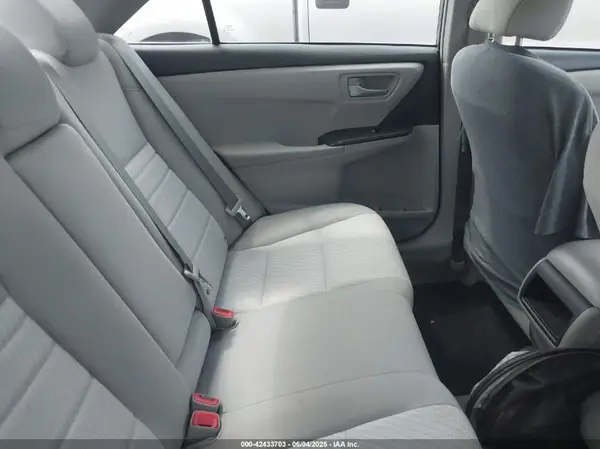 4T1BF1FK5HU346390 2017 TOYOTA CAMRY - Image 8
