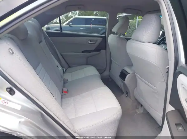 4T1BF1FK5HU346633 2017 TOYOTA CAMRY - Image 8