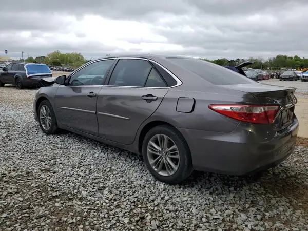 4T1BF1FK5HU348334 2017 TOYOTA CAMRY - Image 2