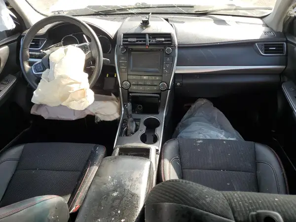4T1BF1FK5HU351329 2017 TOYOTA CAMRY - Image 8