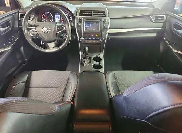 4T1BF1FK5HU354330 2017 TOYOTA CAMRY - Image 8