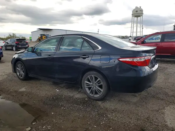 4T1BF1FK5HU355817 2017 TOYOTA CAMRY - Image 2
