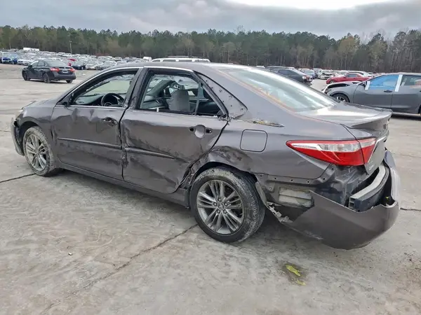 4T1BF1FK5HU356594 2017 TOYOTA CAMRY - Image 2