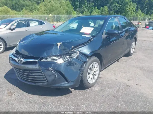 4T1BF1FK5HU356787 2017 TOYOTA CAMRY - Image 2