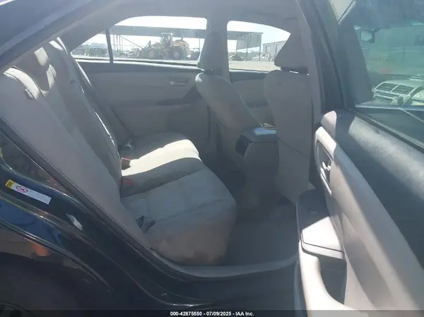 4T1BF1FK5HU356787 2017 TOYOTA CAMRY - Image 8
