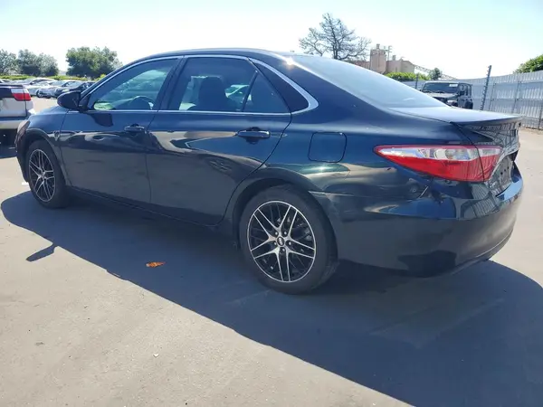 4T1BF1FK5HU361620 2017 TOYOTA CAMRY - Image 2