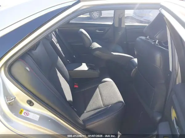4T1BF1FK5HU361956 2017 TOYOTA CAMRY - Image 8