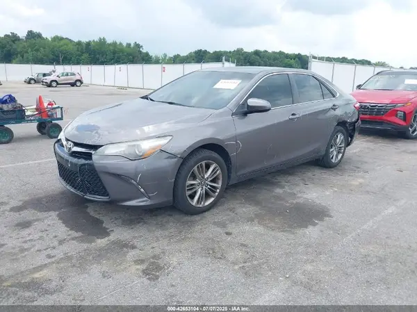 4T1BF1FK5HU363299 2017 TOYOTA CAMRY - Image 2