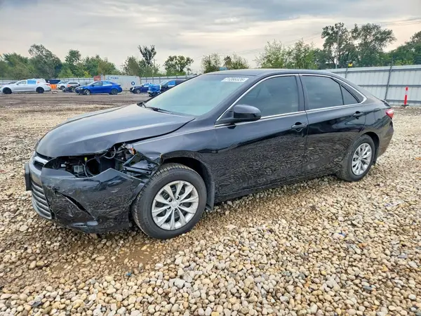 4T1BF1FK5HU373976 2017 TOYOTA CAMRY - Image 1
