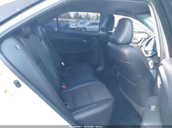 4T1BF1FK5HU374013 2017 TOYOTA CAMRY - Image 8