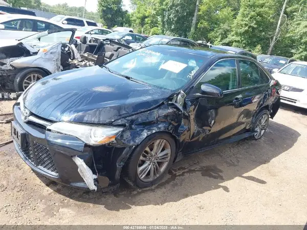 4T1BF1FK5HU378904 2017 TOYOTA CAMRY - Image 2