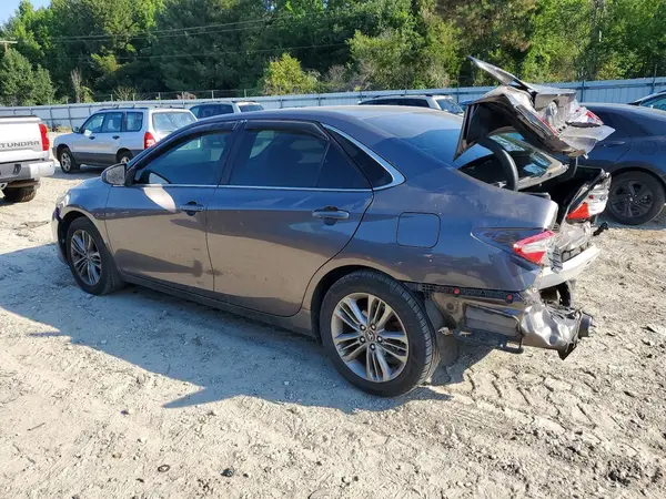 4T1BF1FK5HU387537 2017 TOYOTA CAMRY - Image 2