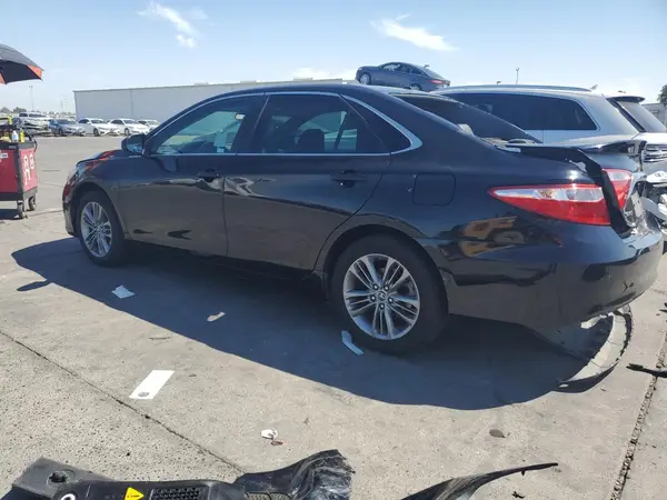 4T1BF1FK5HU391992 2017 TOYOTA CAMRY - Image 2
