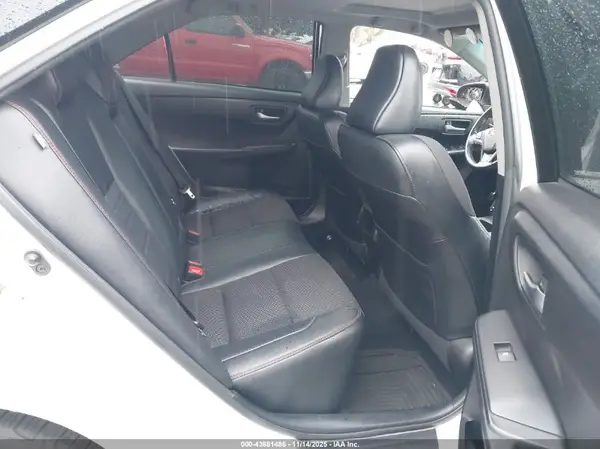 4T1BF1FK5HU392303 2017 TOYOTA CAMRY - Image 8