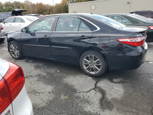 4T1BF1FK5HU395489 2017 TOYOTA CAMRY - Image 2