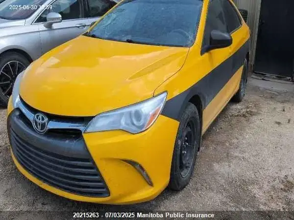 4T1BF1FK5HU395508 2017 TOYOTA CAMRY - Image 2
