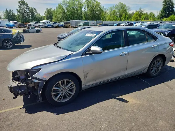 4T1BF1FK5HU399090 2017 TOYOTA CAMRY - Image 1