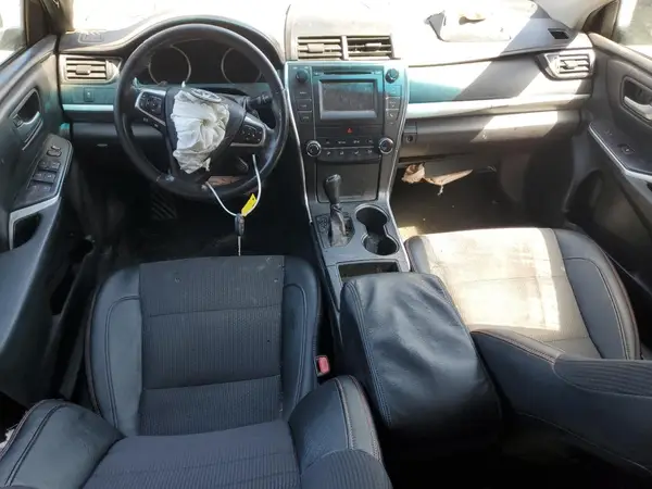 4T1BF1FK5HU401260 2017 TOYOTA CAMRY - Image 8