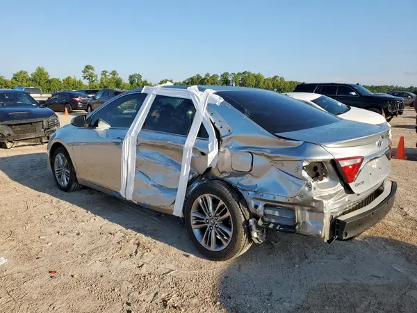4T1BF1FK5HU402067 2017 TOYOTA CAMRY - Image 2