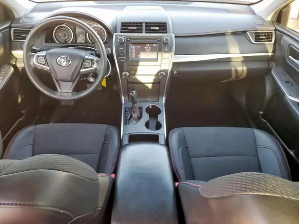 4T1BF1FK5HU402067 2017 TOYOTA CAMRY - Image 8