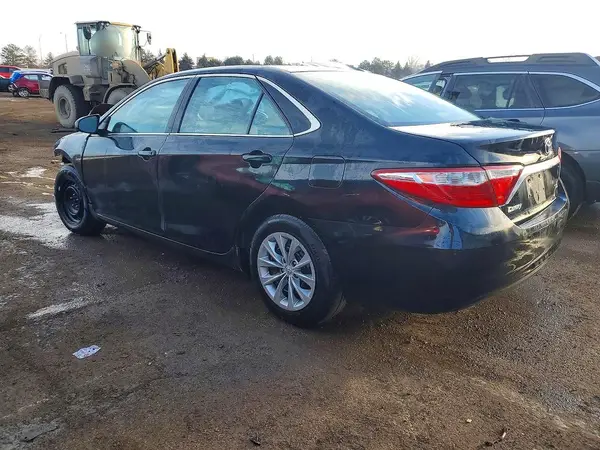 4T1BF1FK5HU407317 2017 TOYOTA CAMRY - Image 2