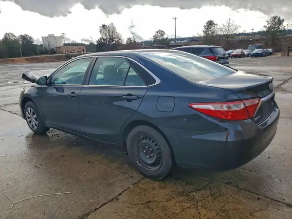 4T1BF1FK5HU408418 2017 TOYOTA CAMRY - Image 2