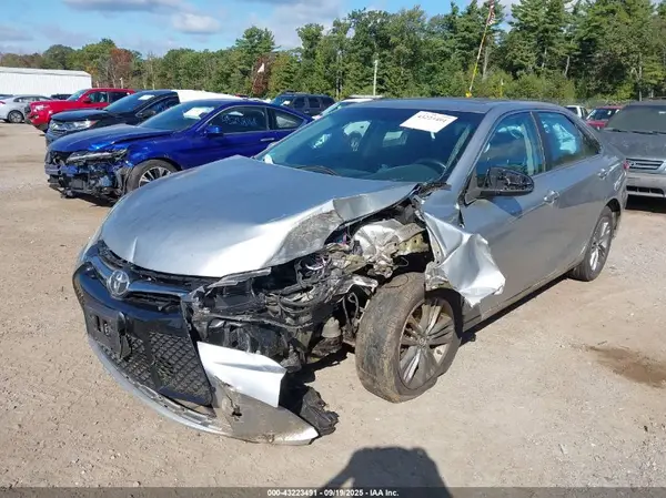 4T1BF1FK5HU408581 2017 TOYOTA CAMRY - Image 2