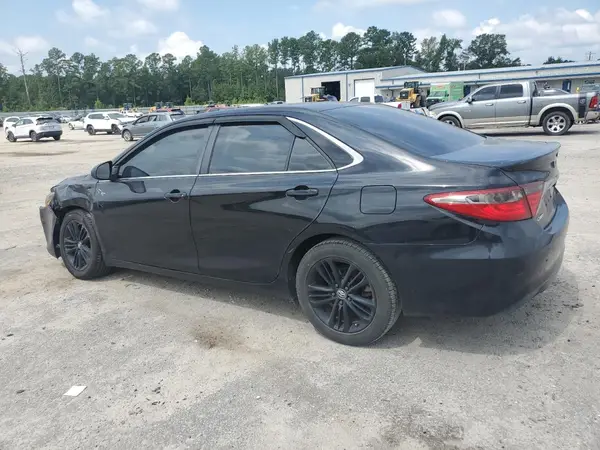 4T1BF1FK5HU410007 2017 TOYOTA CAMRY - Image 2