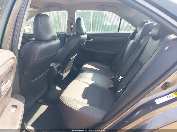 4T1BF1FK5HU410962 2017 TOYOTA CAMRY - Image 8
