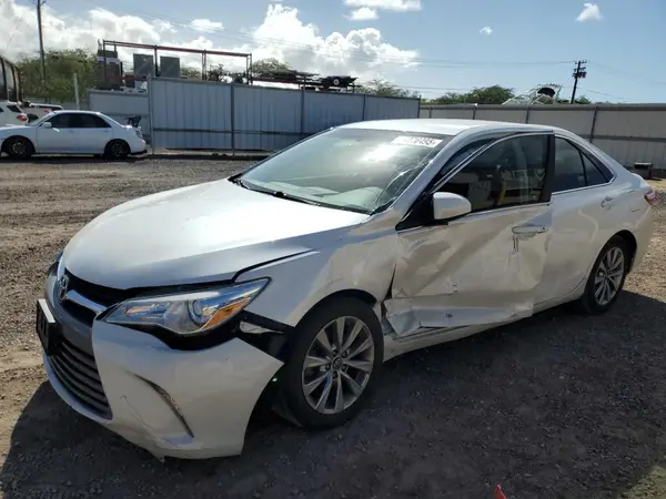 4T1BF1FK5HU416986 2017 TOYOTA CAMRY - Image 1